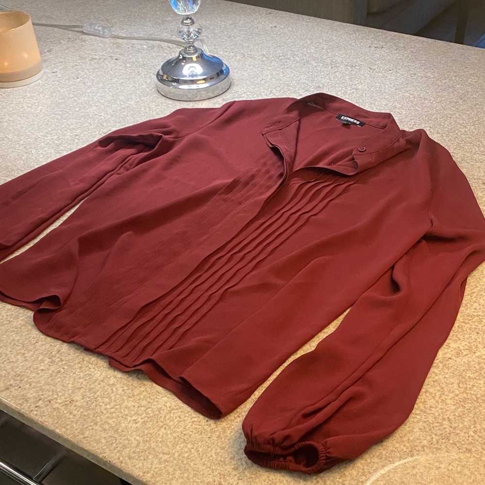 Express Deep Red Top